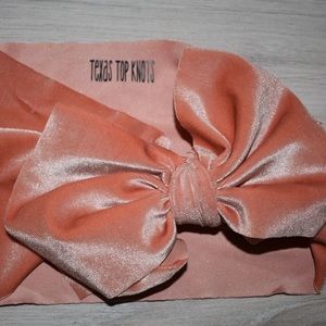 Texas Top Knots Peaches & Cream Wrap